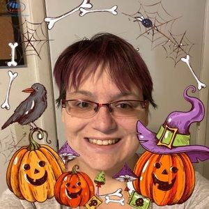 Meet your Posher, Desiree